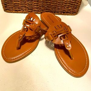 Women’s Flat Sandals